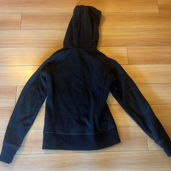 MEC Mountain Equipment Co-op Women’s XS Grey Wool Jacket - Picture 2 of 6